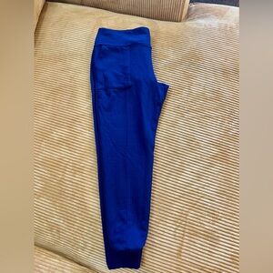 Navy Blue Trousers Women skinny leg fit. Brand New